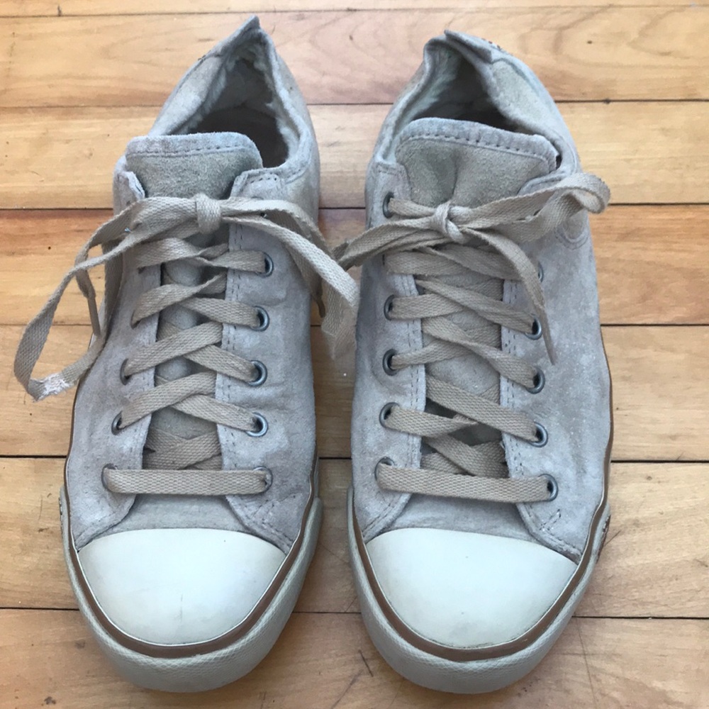 UGG Evera Sneakers